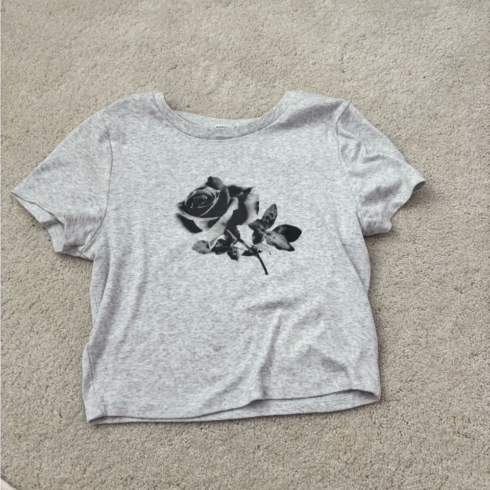 Garage Gray Short Sleeve Tee with Black Rose